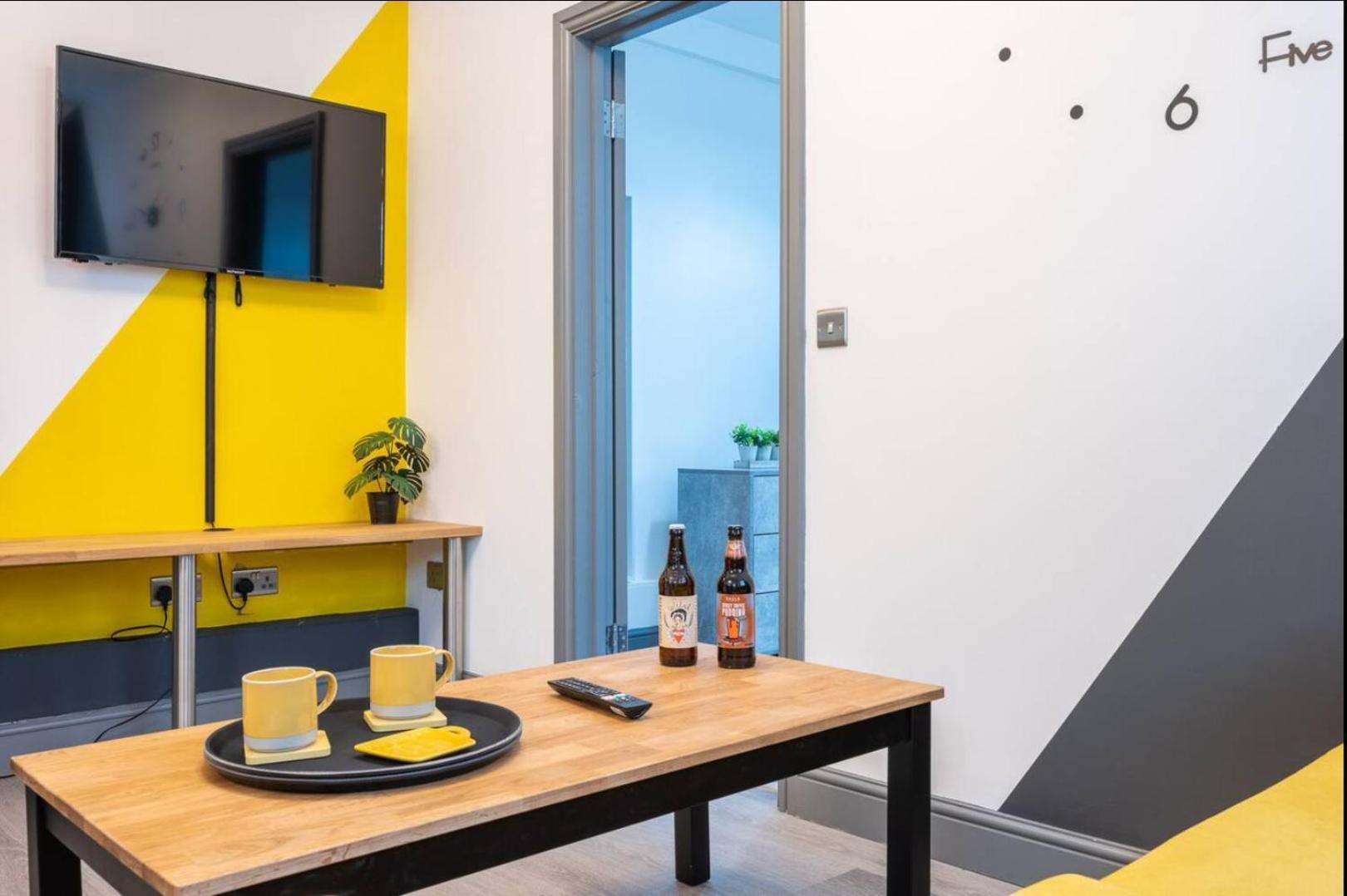 Stunning One Bedroom Apartments Near Shops & Central קארדיף מראה חיצוני תמונה